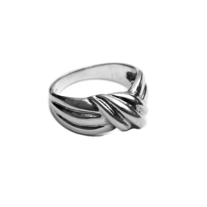 Ladies Knot Ring