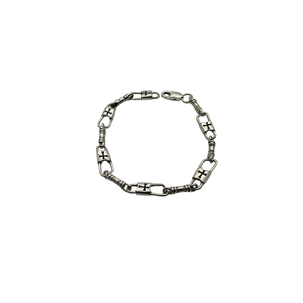 Fishers of Men Bold Maltese Cross Design Bracelet - Regular Link