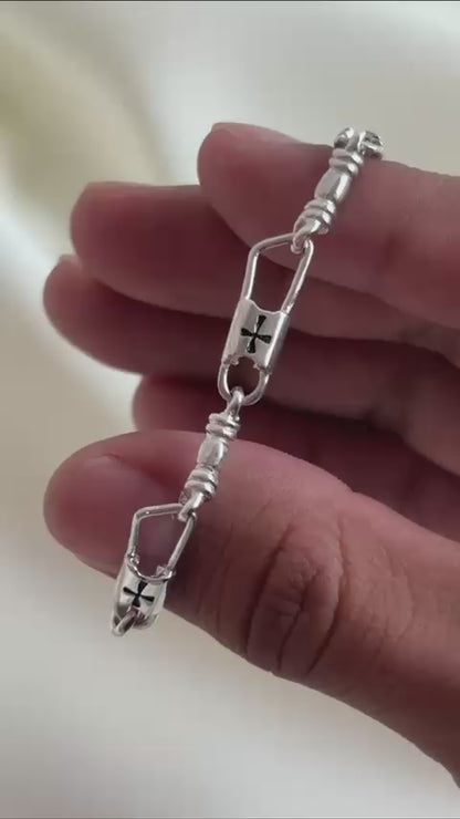 Fishers of Men Maltese Cross Design - Regular Link